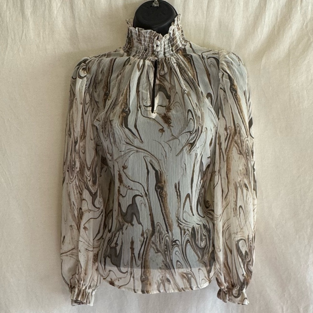 E-88 Banana Republic Cream & Brown Long Sleeve Pullover Blouse Size XSP
